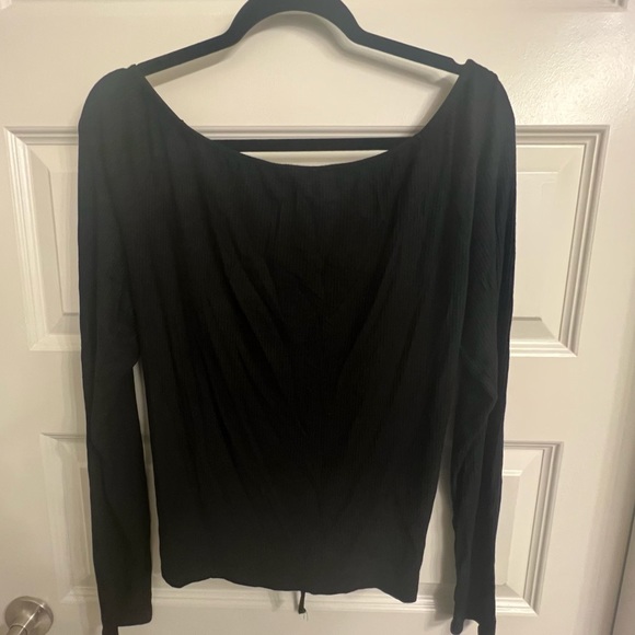 Forever 21 (2X) black ribbed rouche top - Picture 3 of 6